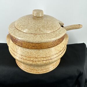 Soup Tureen 3 QT Pottery Craft Stoneware Sand Brown Tan Serving Bowl USA Vintage
